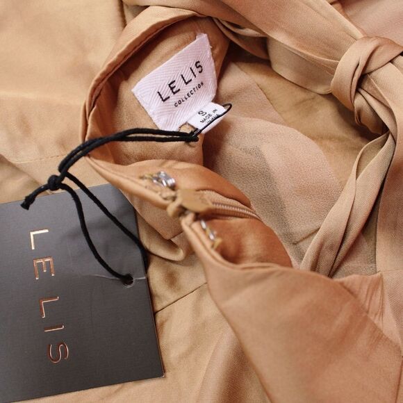 Le Lis Collection Mia Satin Ruffle Hem Mini Dress - Picture 10 of 15